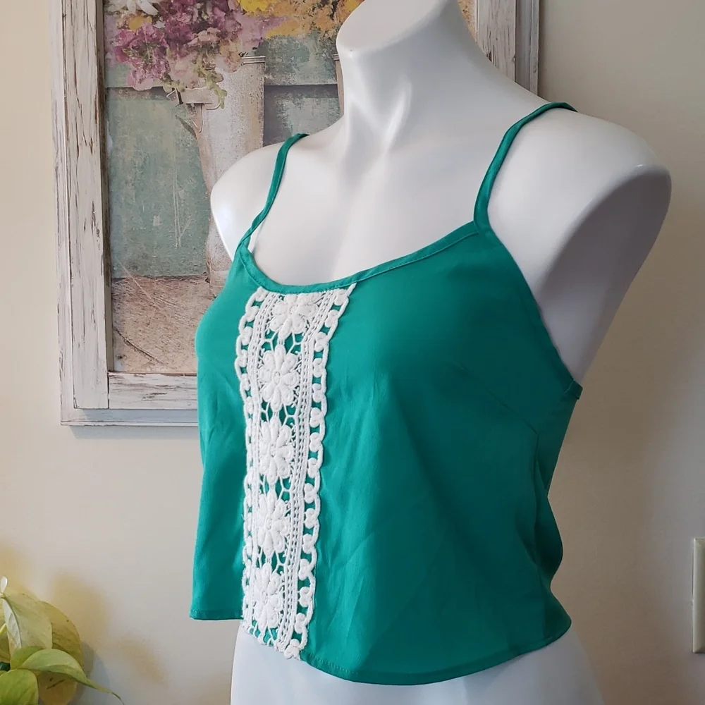 Joyce Crop Top - Picture 3 of 6